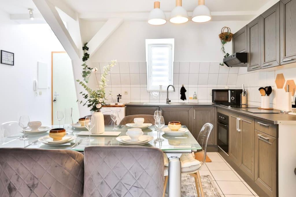 Apartment Le Clooney - En Duplex - Hyper Centre Mulhouse